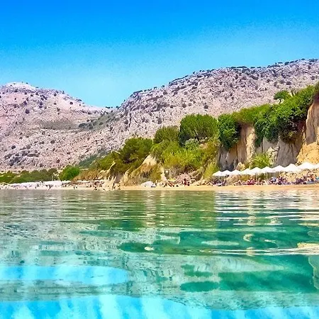 Oda ve Kahvaltı Pounedes Luxury Pefki