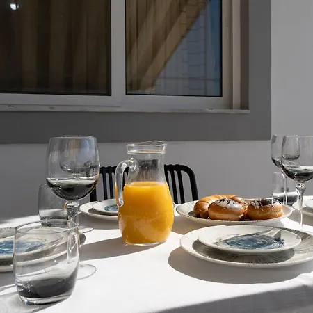 Pounedes Luxury Oda ve Kahvaltı